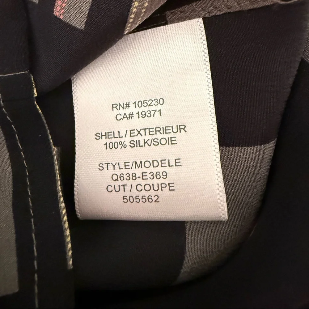 Equipment Femme 100% Silk Plaid Button Down Blouse Shirt Size Small - Picture 8 of 9